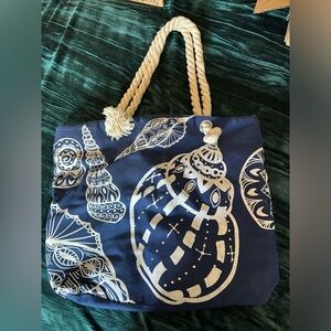 Seashell print bag